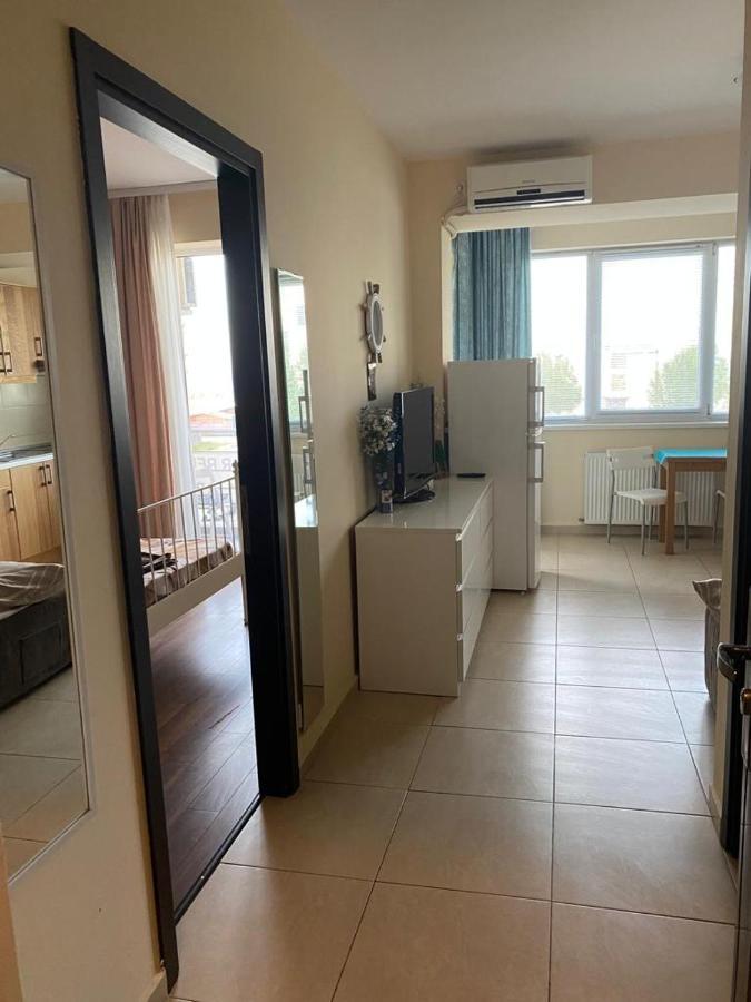 Apartament Summerland La Malul Marii Negre Мамая Экстерьер фото