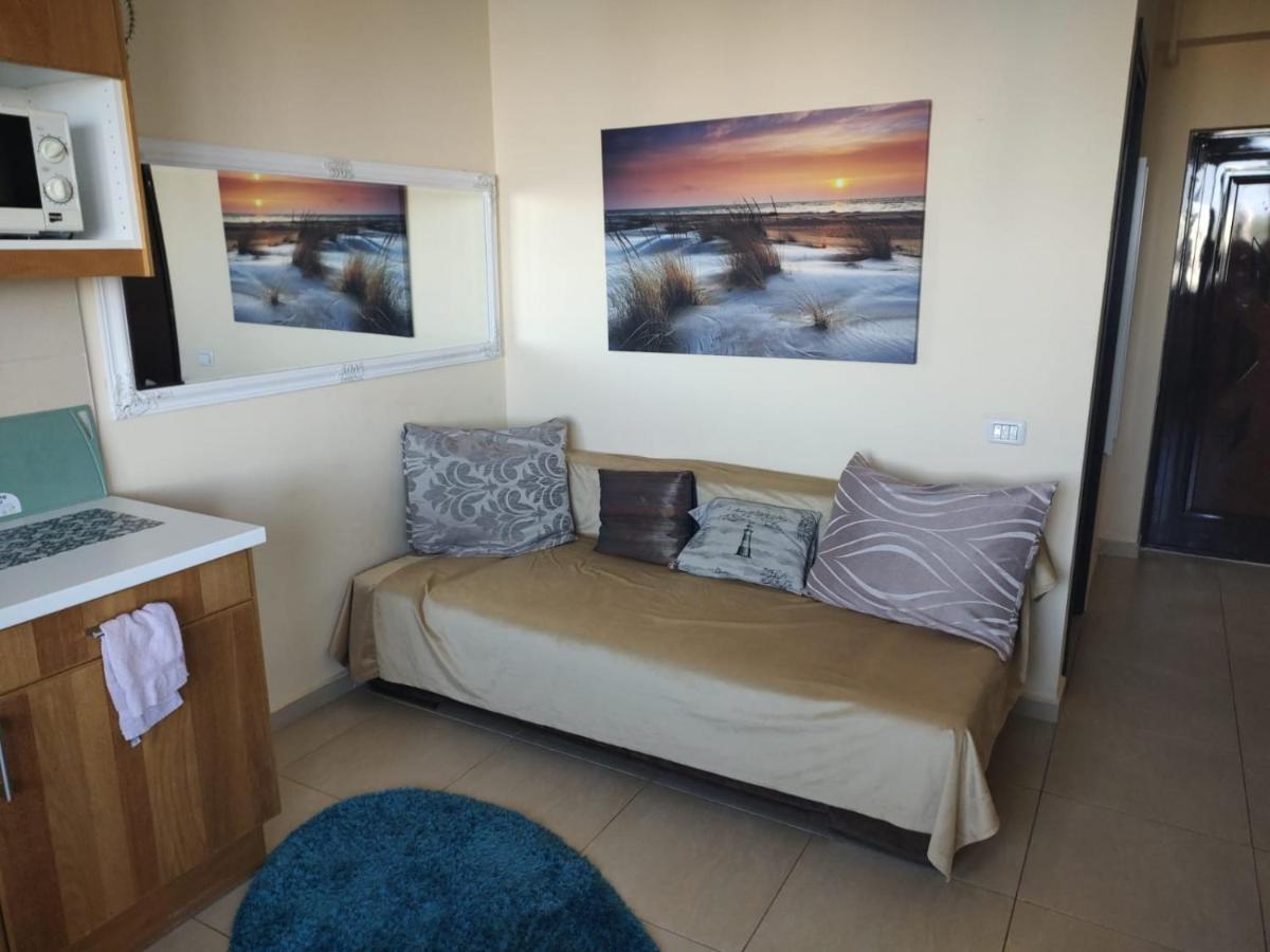 Apartament Summerland La Malul Marii Negre Мамая Экстерьер фото
